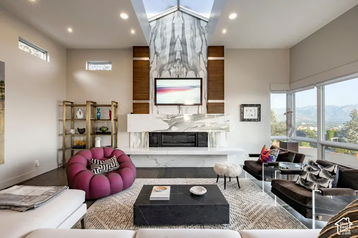815 N Sandhurst Dr, Salt Lake City, Utah 84103