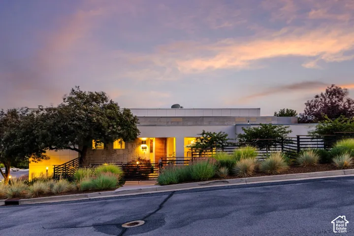 815 N Sandhurst Dr, Salt Lake City, Utah 84103
