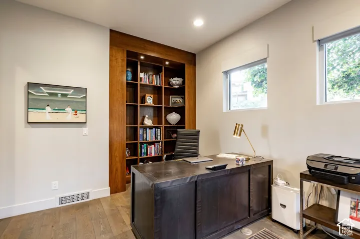 815 N Sandhurst Dr, Salt Lake City, Utah 84103