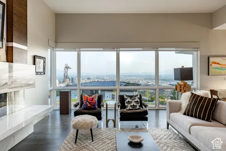 815 N Sandhurst Dr, Salt Lake City, Utah 84103
