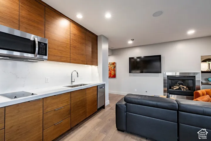 815 N Sandhurst Dr, Salt Lake City, Utah 84103