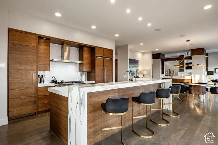 815 N Sandhurst Dr, Salt Lake City, Utah 84103