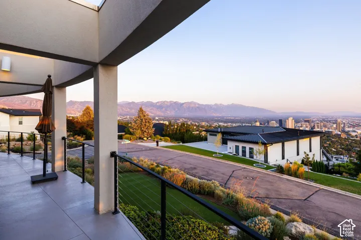 815 N Sandhurst Dr, Salt Lake City, Utah 84103