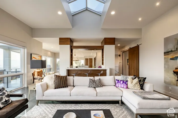 815 N Sandhurst Dr, Salt Lake City, Utah 84103