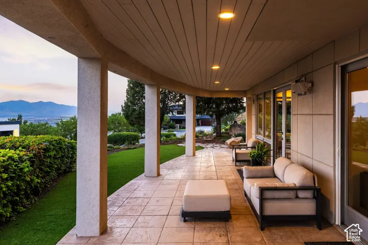 815 N Sandhurst Dr, Salt Lake City, Utah 84103