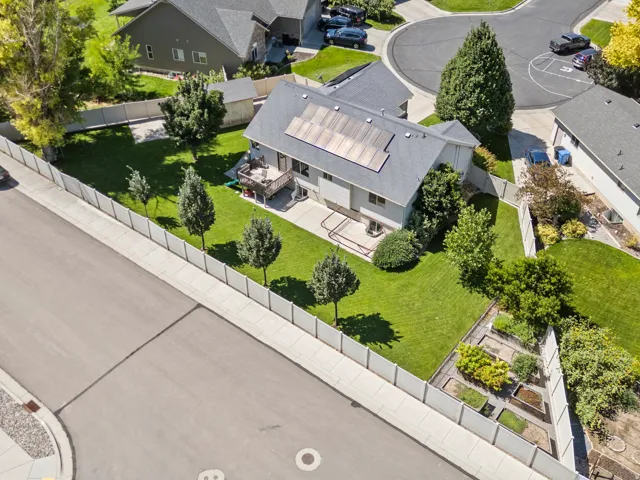 572 Willow Cir, North Logan, Utah 84341