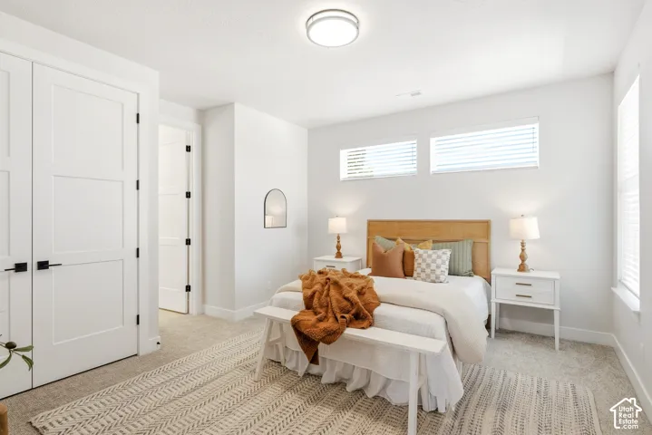 Recessed windows with horizontal blinds