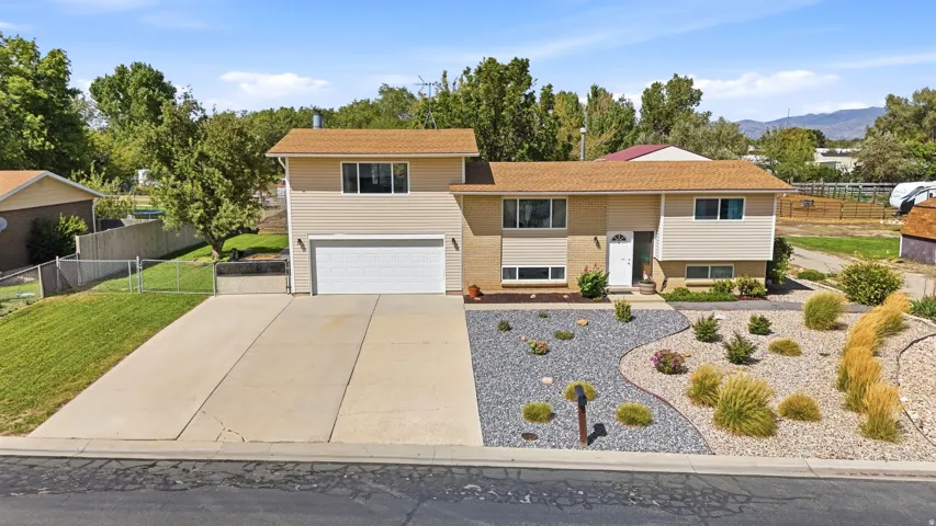 2810 W 7268 S, West Jordan, Utah 84084