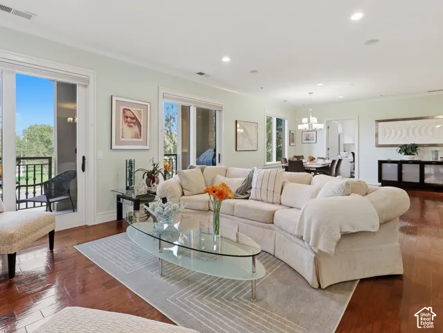 1706 E Murray Holladay Rd #203, Holladay, Utah 84117