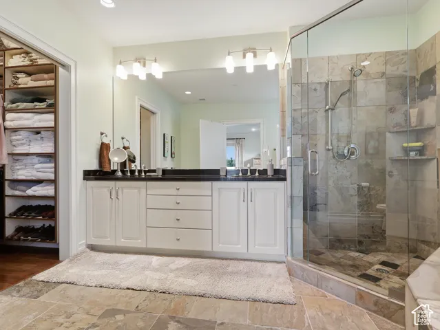 1706 E Murray Holladay Rd #203, Holladay, Utah 84117