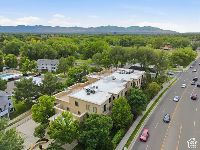 1706 E Murray Holladay Rd #203, Holladay, Utah 84117