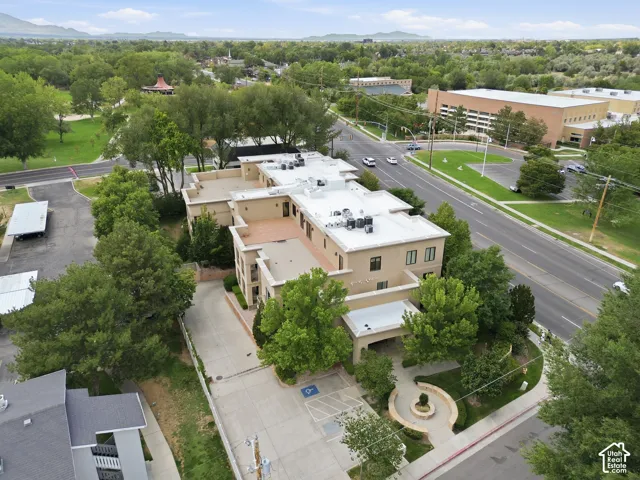 1706 E Murray Holladay Rd #203, Holladay, Utah 84117