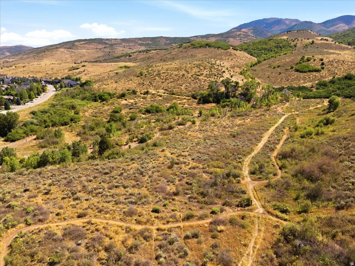 Mountain trails nearby