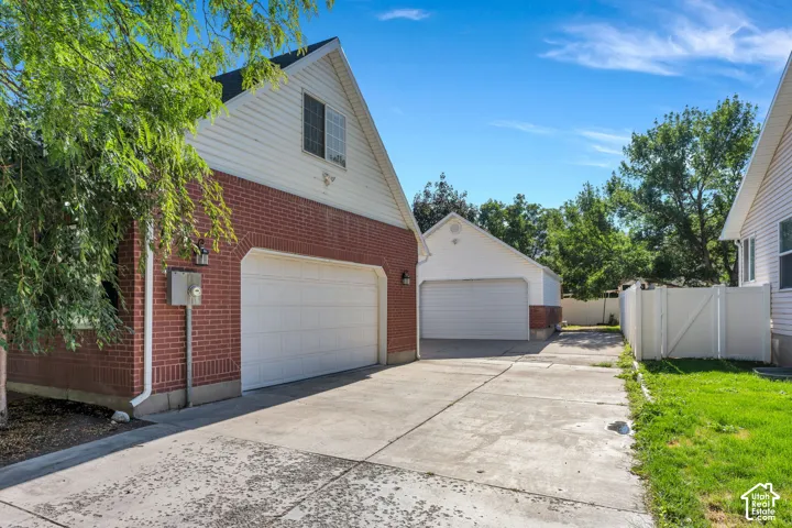 1526 E Pheasant Run Dr, Springville, Utah 84663