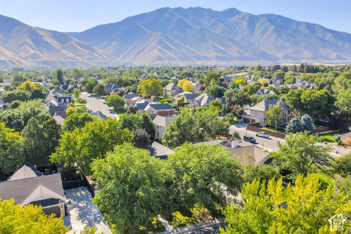 1526 E Pheasant Run Dr, Springville, Utah 84663