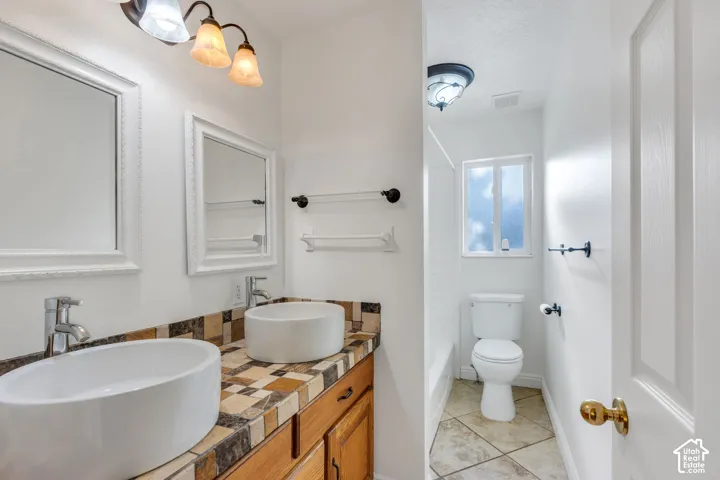1526 E Pheasant Run Dr, Springville, Utah 84663