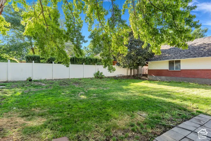 1526 E Pheasant Run Dr, Springville, Utah 84663