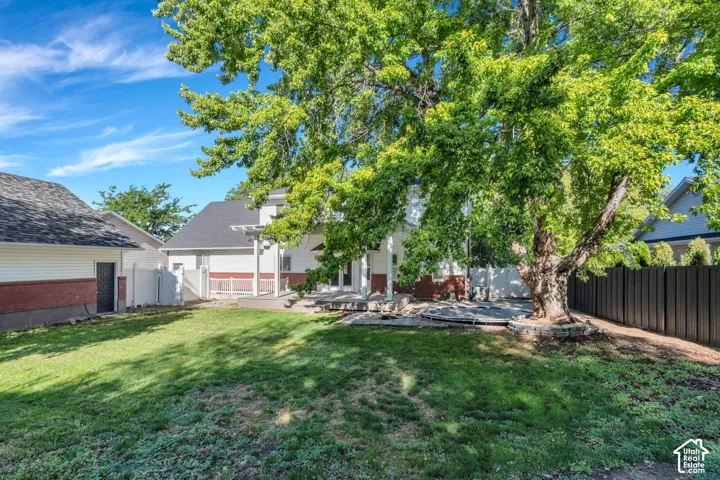 1526 E Pheasant Run Dr, Springville, Utah 84663