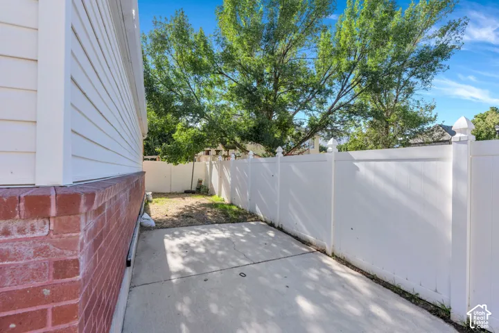 1526 E Pheasant Run Dr, Springville, Utah 84663