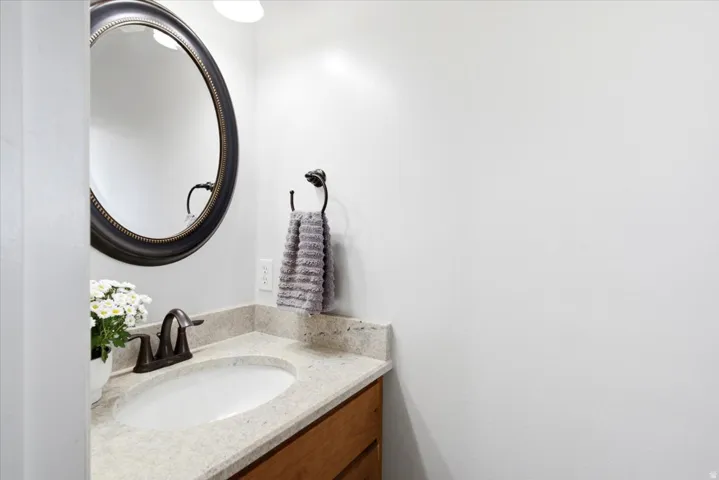 2885 W 700 S, Syracuse, Utah 84075