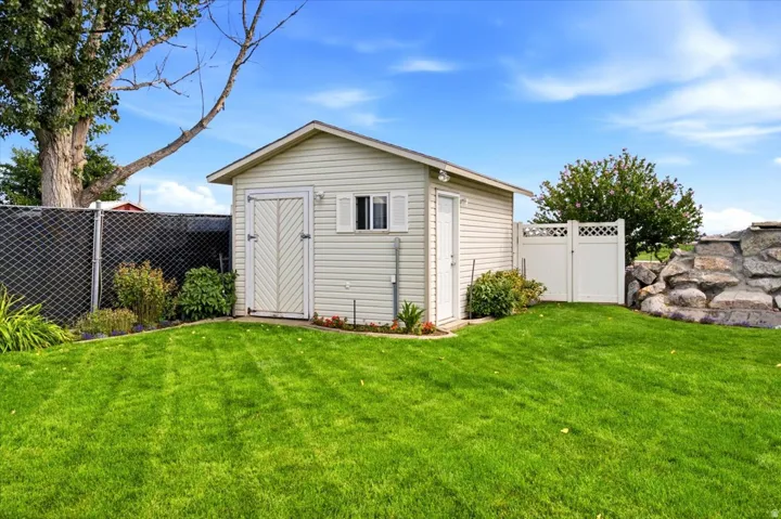 2885 W 700 S, Syracuse, Utah 84075