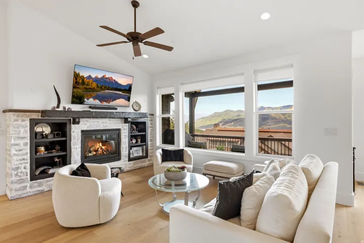 1578 E Longview Dr, Hideout, Utah 84036