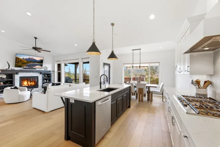 1578 E Longview Dr, Hideout, Utah 84036