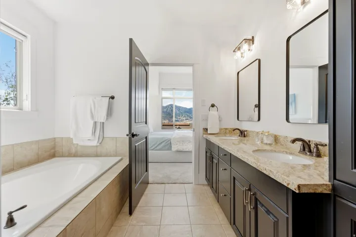 1578 E Longview Dr, Hideout, Utah 84036