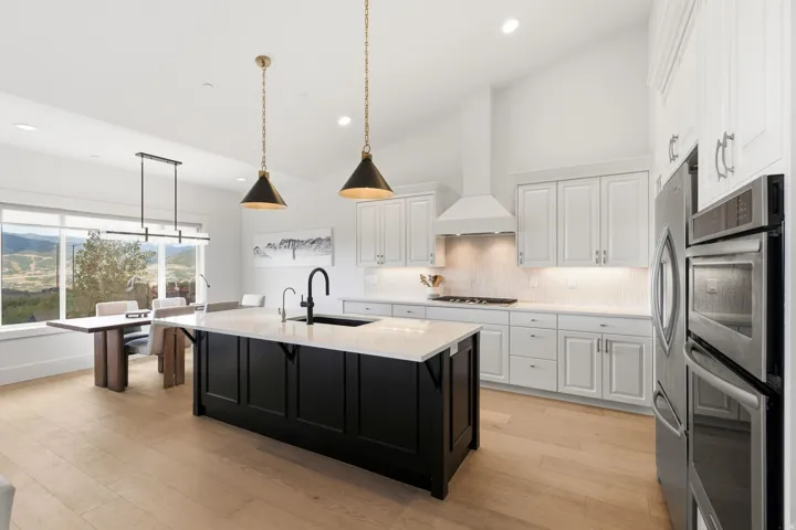1578 E Longview Dr, Hideout, Utah 84036