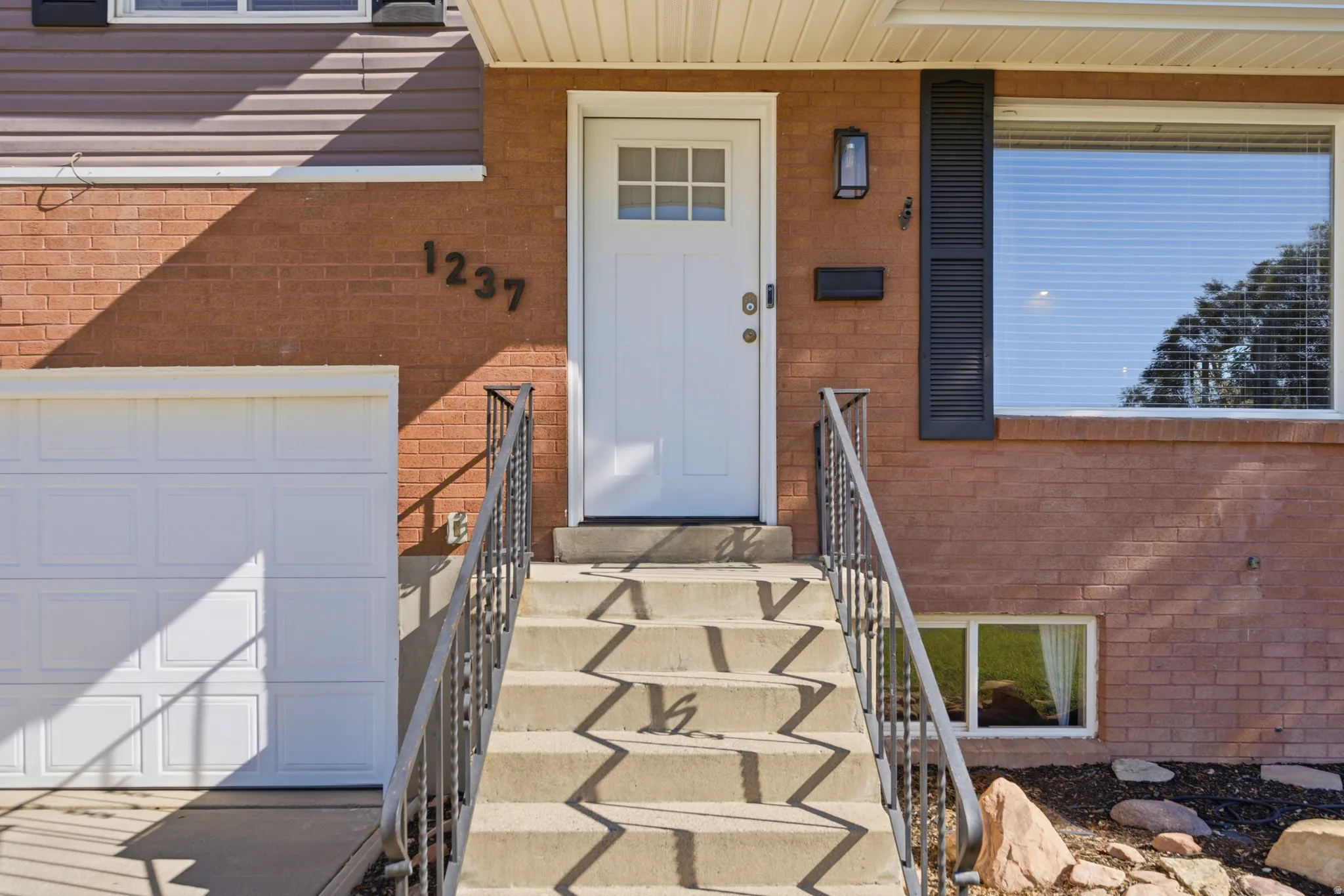 Brick exterior with complementing siding