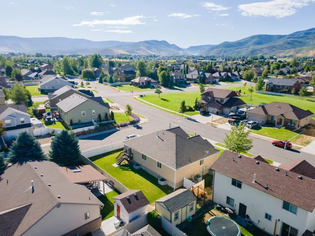 Residential neighborhood with mountain scenery