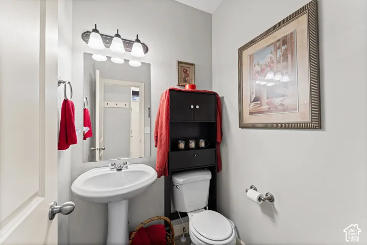 10767 S Ozarks Dr, South Jordan, Utah 84095
