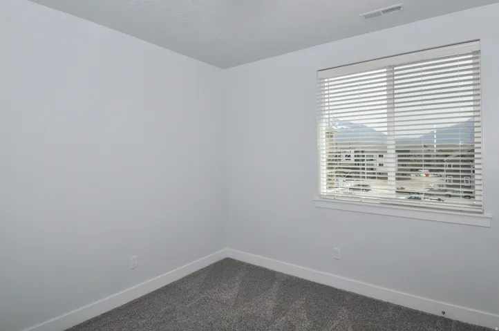1423 N 3830 W #b201, Lehi, Utah 84043