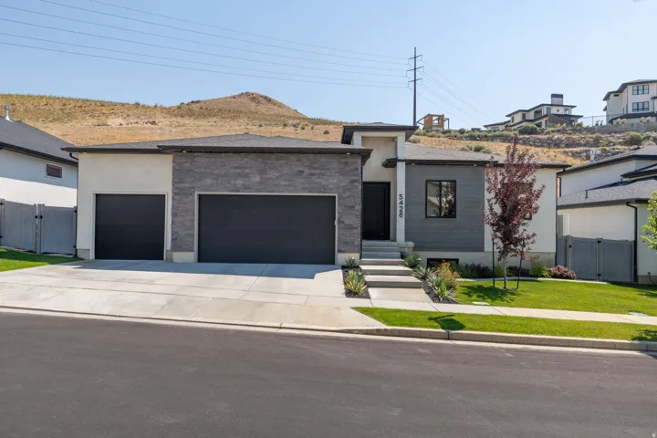 5428 N Meadow Lark Ln, Lehi, Utah 84048