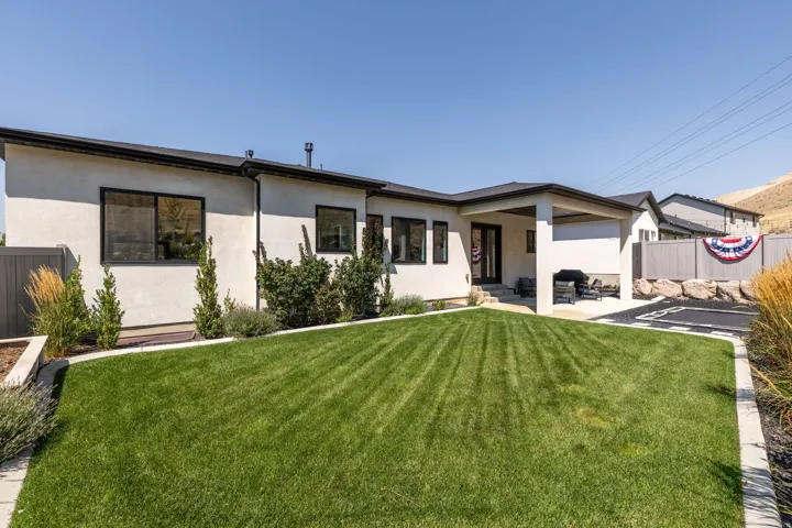 5428 N Meadow Lark Ln, Lehi, Utah 84048