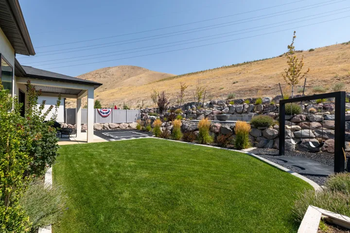 5428 N Meadow Lark Ln, Lehi, Utah 84048