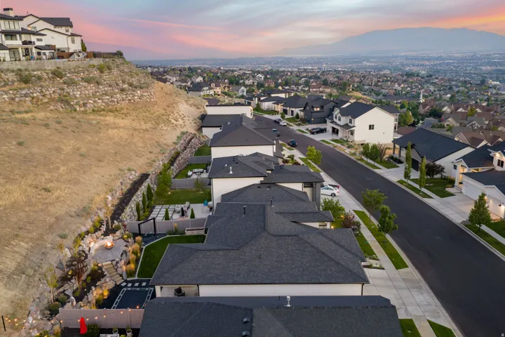 5428 N Meadow Lark Ln, Lehi, Utah 84048
