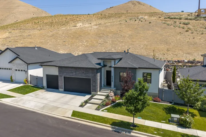 5428 N Meadow Lark Ln, Lehi, Utah 84048