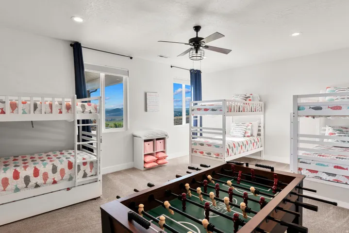 Recessed lighting and ceiling fan with integrated lighting