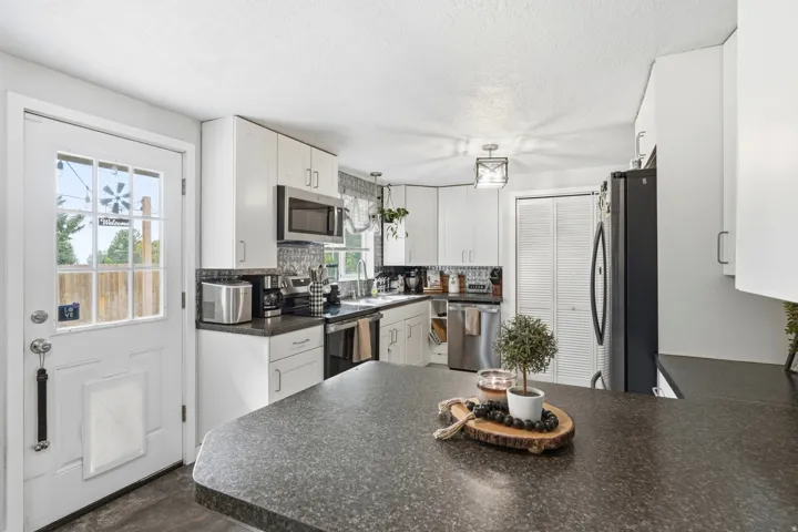 4315 S 950 E, South Ogden, Utah 84403