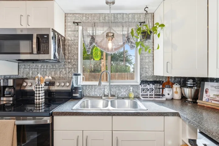 4315 S 950 E, South Ogden, Utah 84403