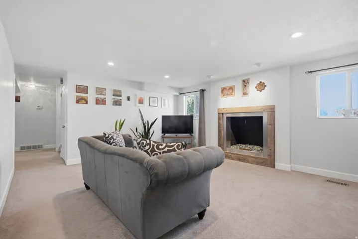 1540 N 675 W, West Bountiful, Utah 84087