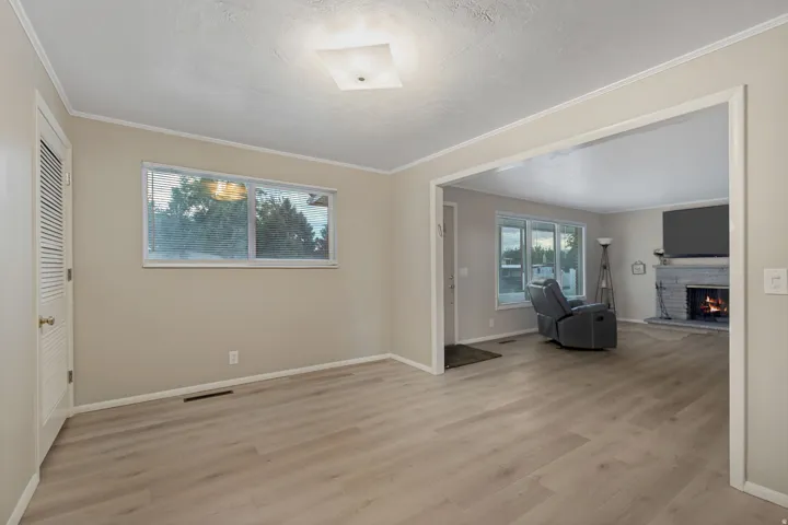 927 E 5650 S, Murray, Utah 84121