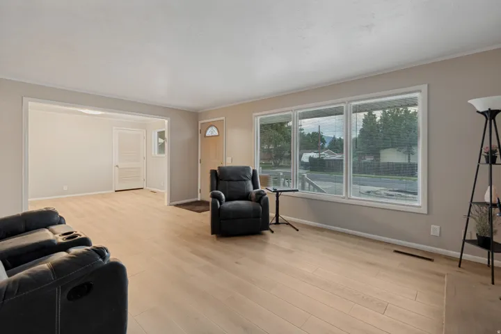 927 E 5650 S, Murray, Utah 84121