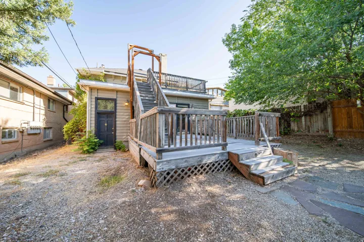 Multi-level wood deck with privacy lattice