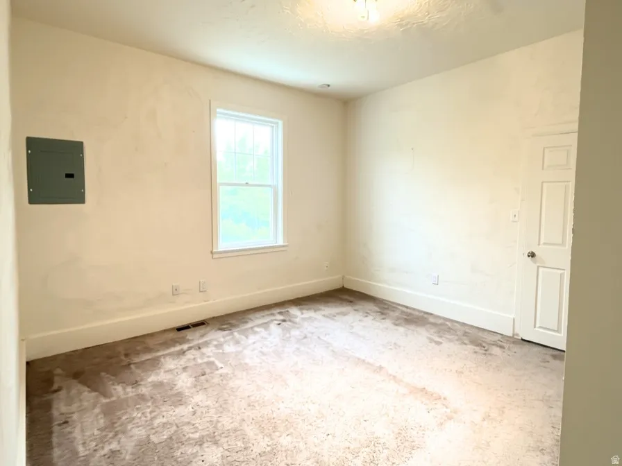 Bedroom 1 is not virtually staged