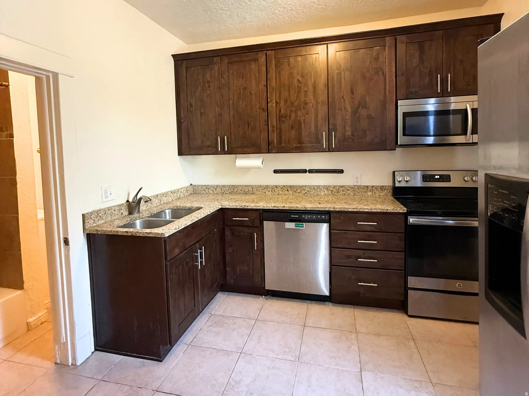 Kitchen not virtually staged