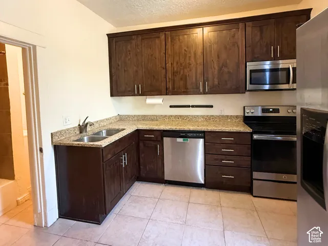 Kitchen not virtually staged