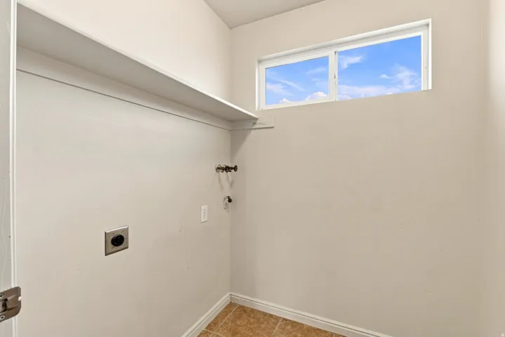 7725 N Willow Ln, Eagle Mountain, Utah 84005