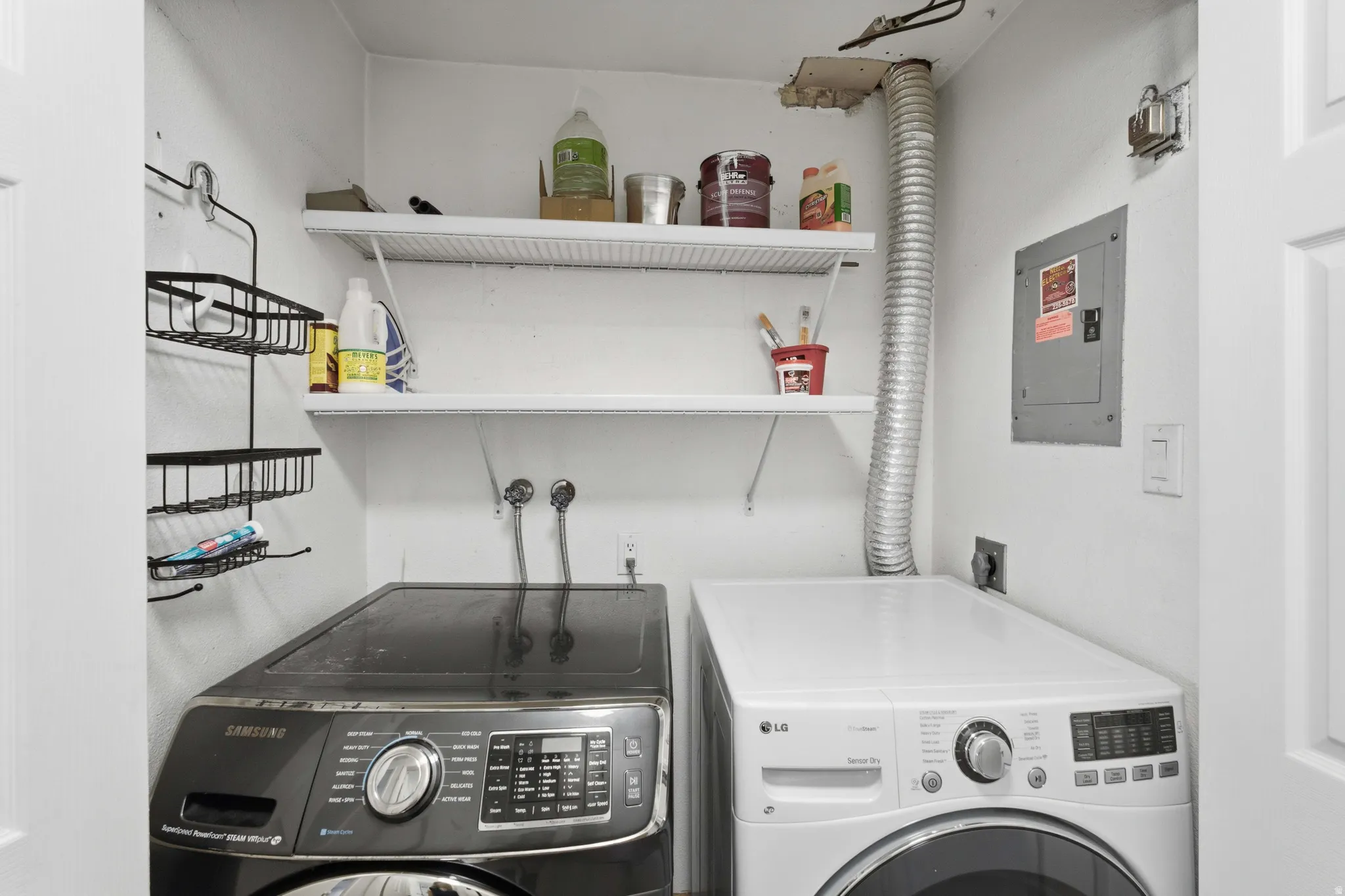Washer & Dryer included